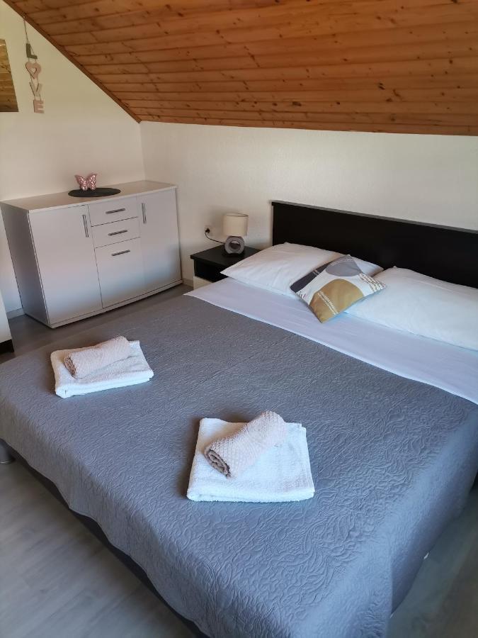 Apartment Dolores Smoljanac Kültér fotó